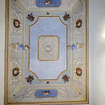 Center לינה וארוחת בוקר 4*