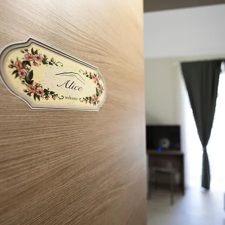 Couette-café Center 4*